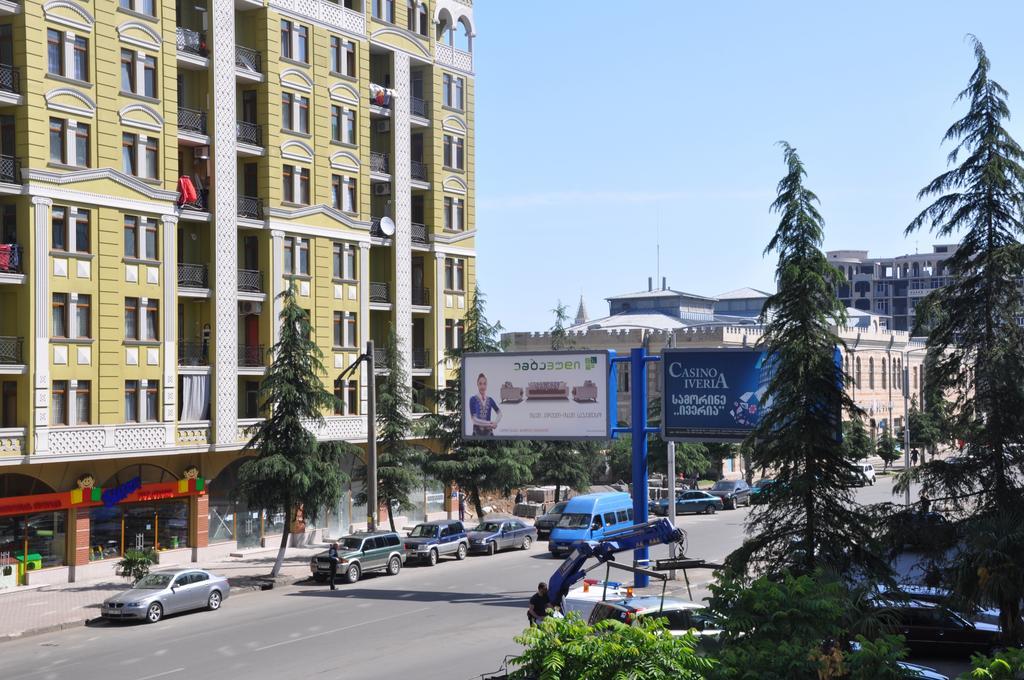 Prestige Hotel Batumi Exteriör bild