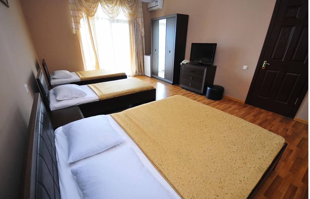 Prestige Hotel Batumi Exteriör bild