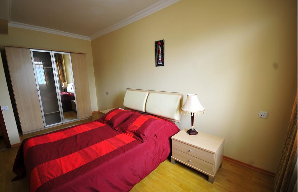 Prestige Hotel Batumi Exteriör bild