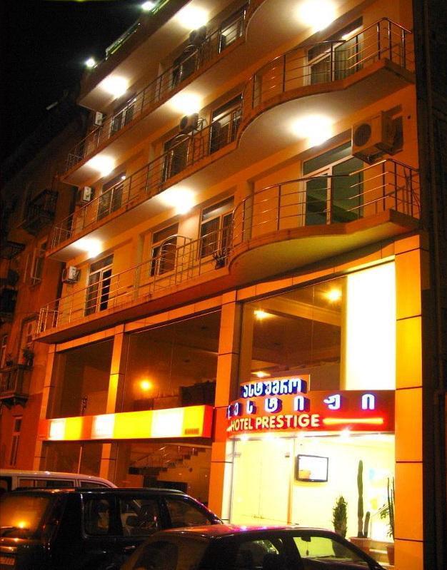 Prestige Hotel Batumi Exteriör bild
